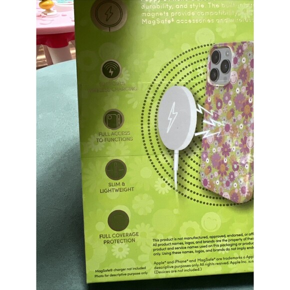 XO Poppy Phone Case  iPhone 14 Pro Max Multicolor Smiley Face Daisies Flower New - Picture 4 of 5